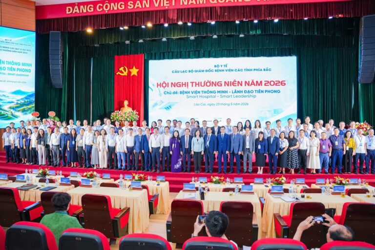 Hội nghị Khoa học thường niên CLB Giám đốc Bệnh viện các tỉnh phía Bắc quy tụ lãnh đạo bệnh viện.